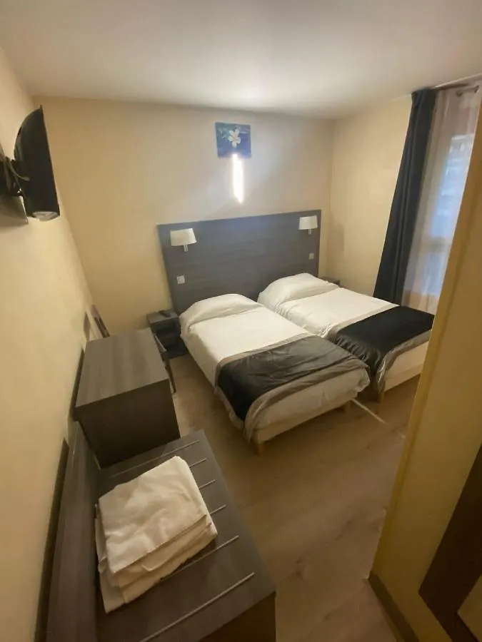 Chatillon 2* Paris