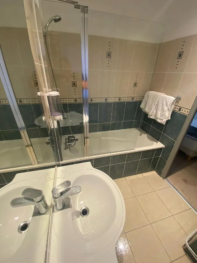 Chatillon Otel 2*