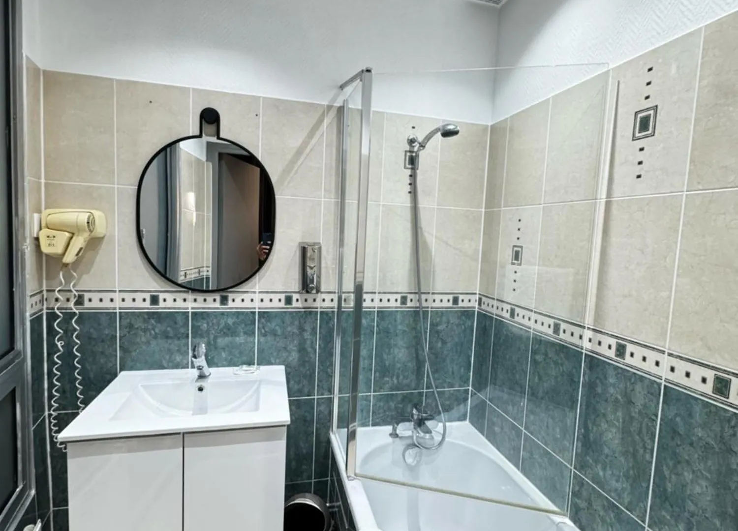 Chatillon Otel 2*